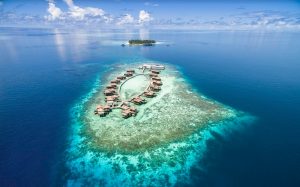 Discover-the-Idyllic-Beach-Retreat-at-Raffles-Maldives-Meradhoo-TRAVELINDEX-300x187.jpg