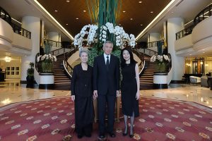 Mr.-Lee-Hsien-Loong-Prime-Minister-of-Singapore-300x200.jpg