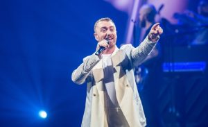 Sam-Smith-Mesmerizes-Macau-at-MGM-Cotai-300x183.jpg