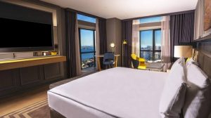 Sofitel-Istanbul-Taksim-TRAVELINDEX-300x168.jpg