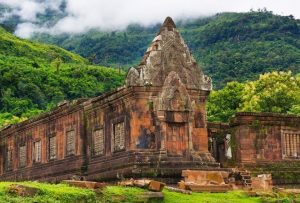 laos-wat-phou-pakse-champasak-southern-laos-300x203.jpg