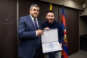 travel-image-UNWTO-Lionel-Messi-300x200.jpg