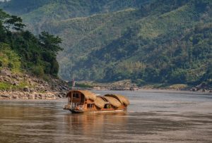 travel-image-mekong-kingdoms-gypsy-exterior-300x203.jpg